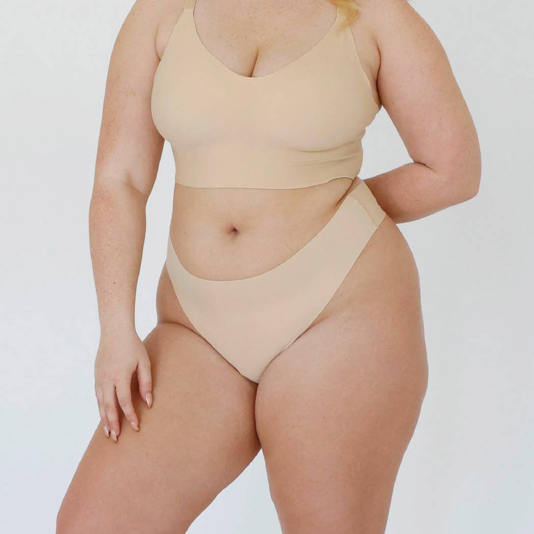 okko - Signature Seamless Thong - Creme: XL