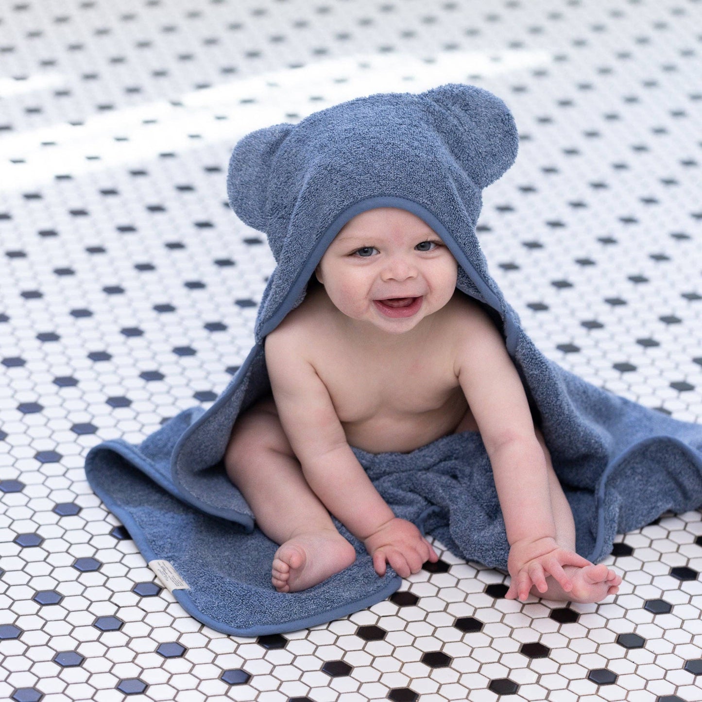 Bella Tunno - Hooded Towel + Wash Mitt Set Rain: Blue