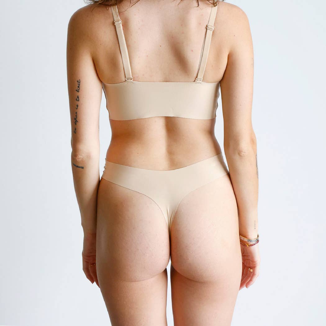 okko - Signature Seamless Thong - Creme: XL